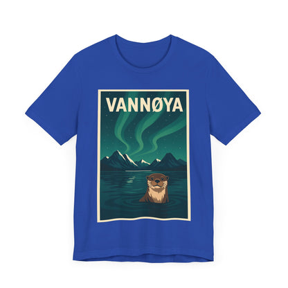 Unisex Jersey T-Shirt – „VANNØYA“ mit Otter & Nordlicht – Natur zum Anziehen