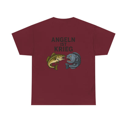 Unisex Heavy Cotton T-Shirt – „Angeln ist Krieg“ – Für alle, die es ernst meinen