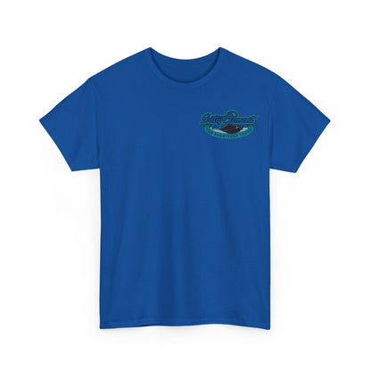 Unisex Heavy Cotton T-Shirt – „Angeln ist Krieg“ – Für alle, die es ernst meinen
