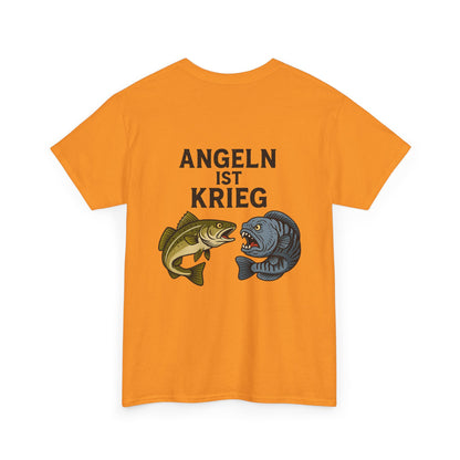Unisex Heavy Cotton T-Shirt – „Angeln ist Krieg“ – Für alle, die es ernst meinen