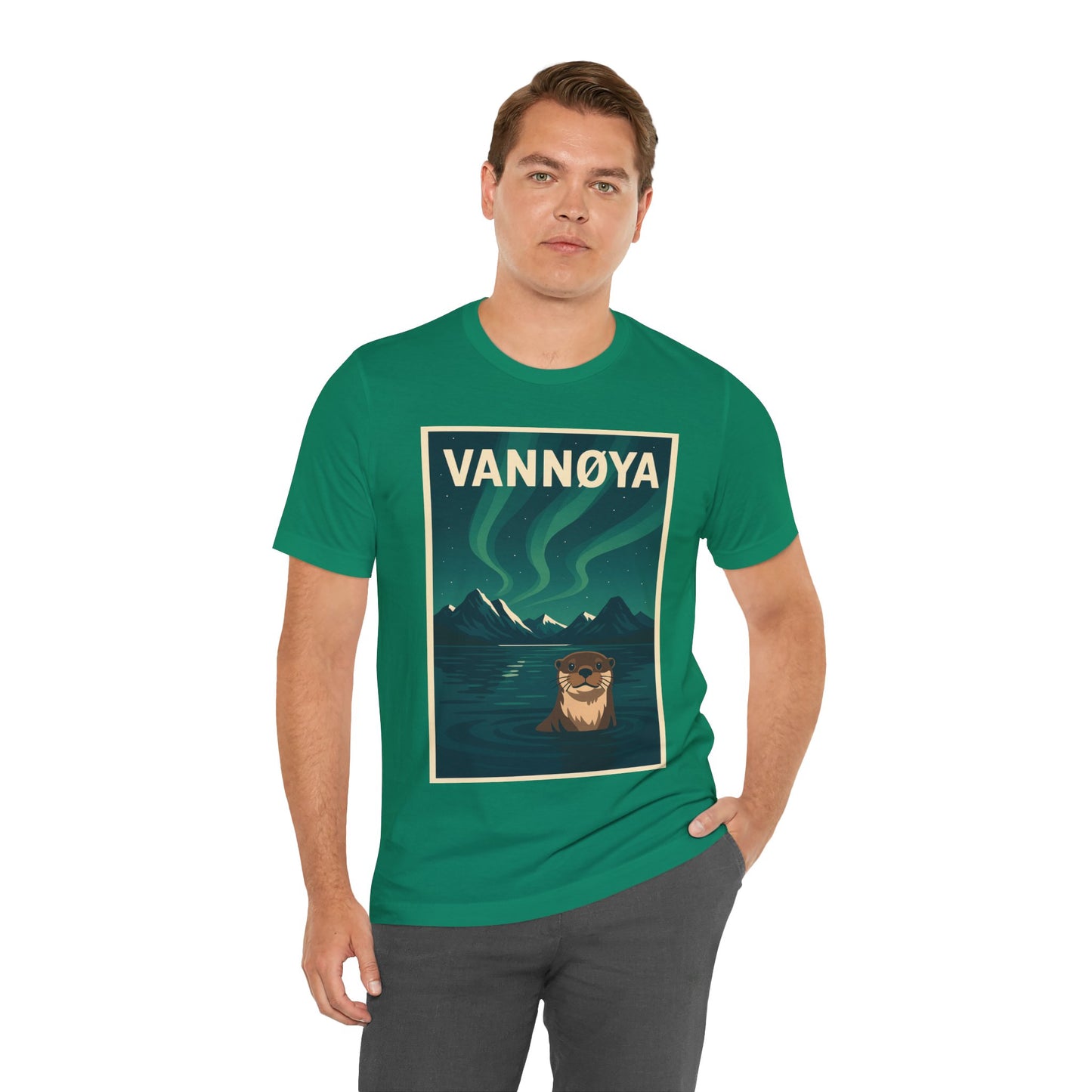 Unisex Jersey T-Shirt – „VANNØYA“ mit Otter & Nordlicht – Natur zum Anziehen