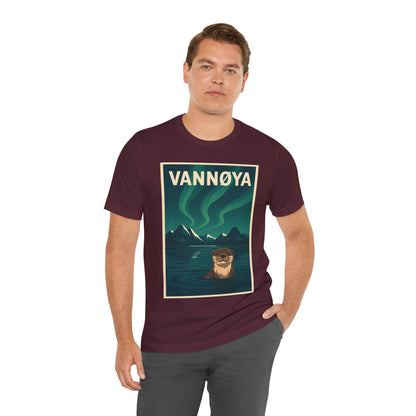 Unisex Jersey T-Shirt – „VANNØYA“ mit Otter & Nordlicht – Natur zum Anziehen
