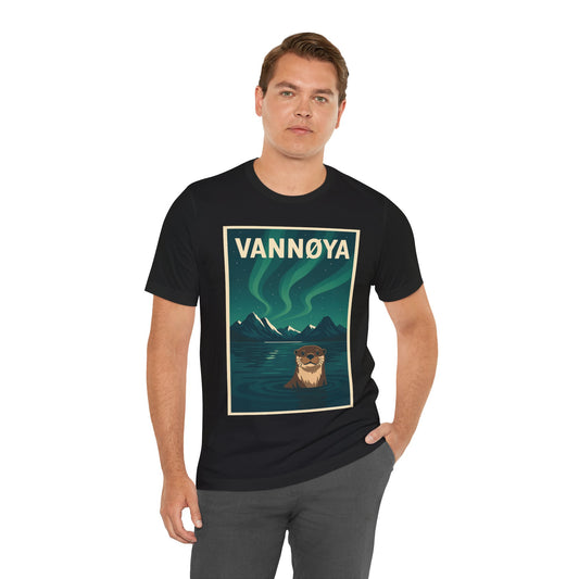 Unisex Jersey T-Shirt – „VANNØYA“ mit Otter & Nordlicht – Natur zum Anziehen