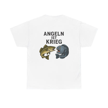 Unisex Heavy Cotton T-Shirt – „Angeln ist Krieg“ – Für alle, die es ernst meinen