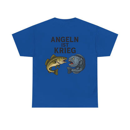 Unisex Heavy Cotton T-Shirt – „Angeln ist Krieg“ – Für alle, die es ernst meinen